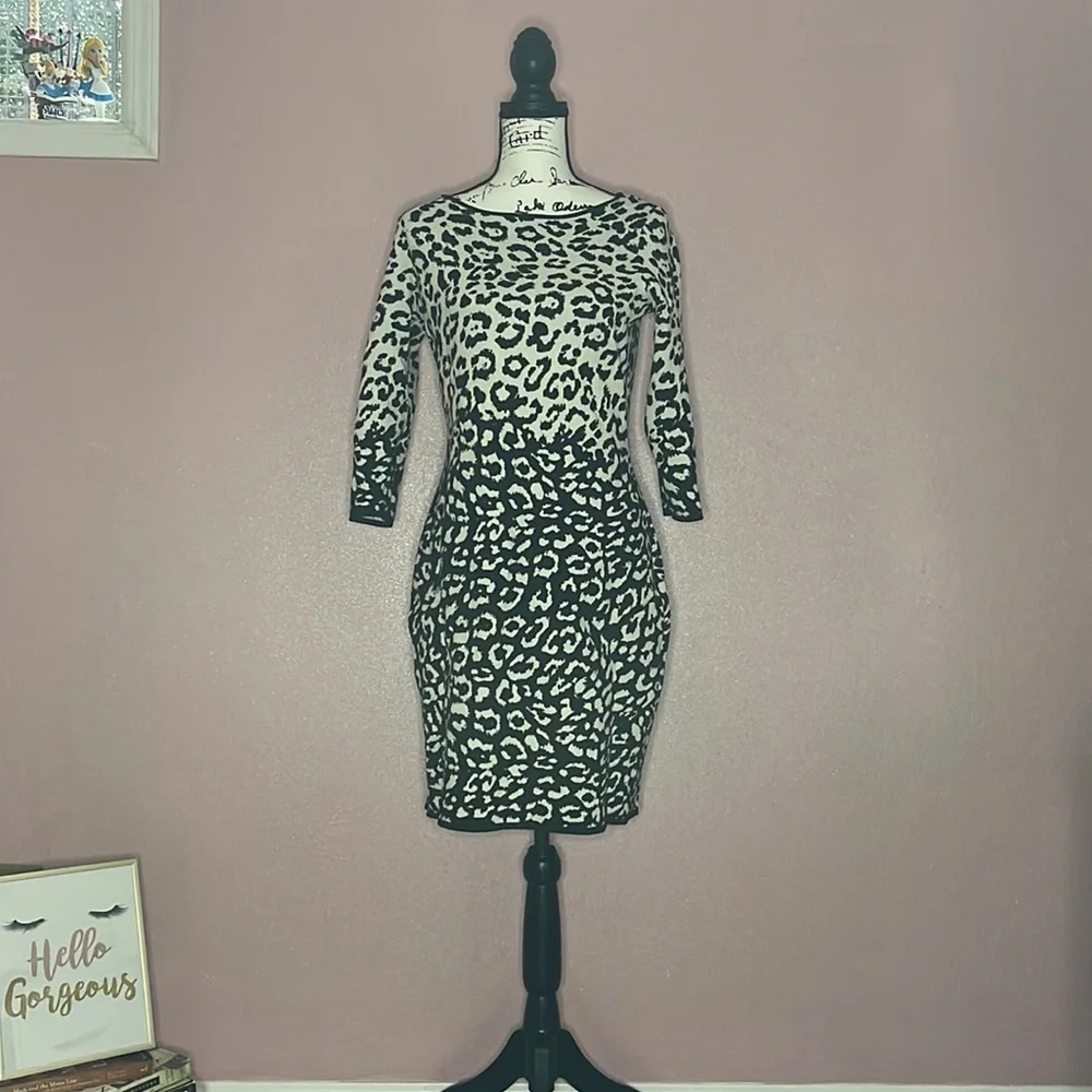 Animal print sweater dress, Knit, woven - Picture 1 of 6